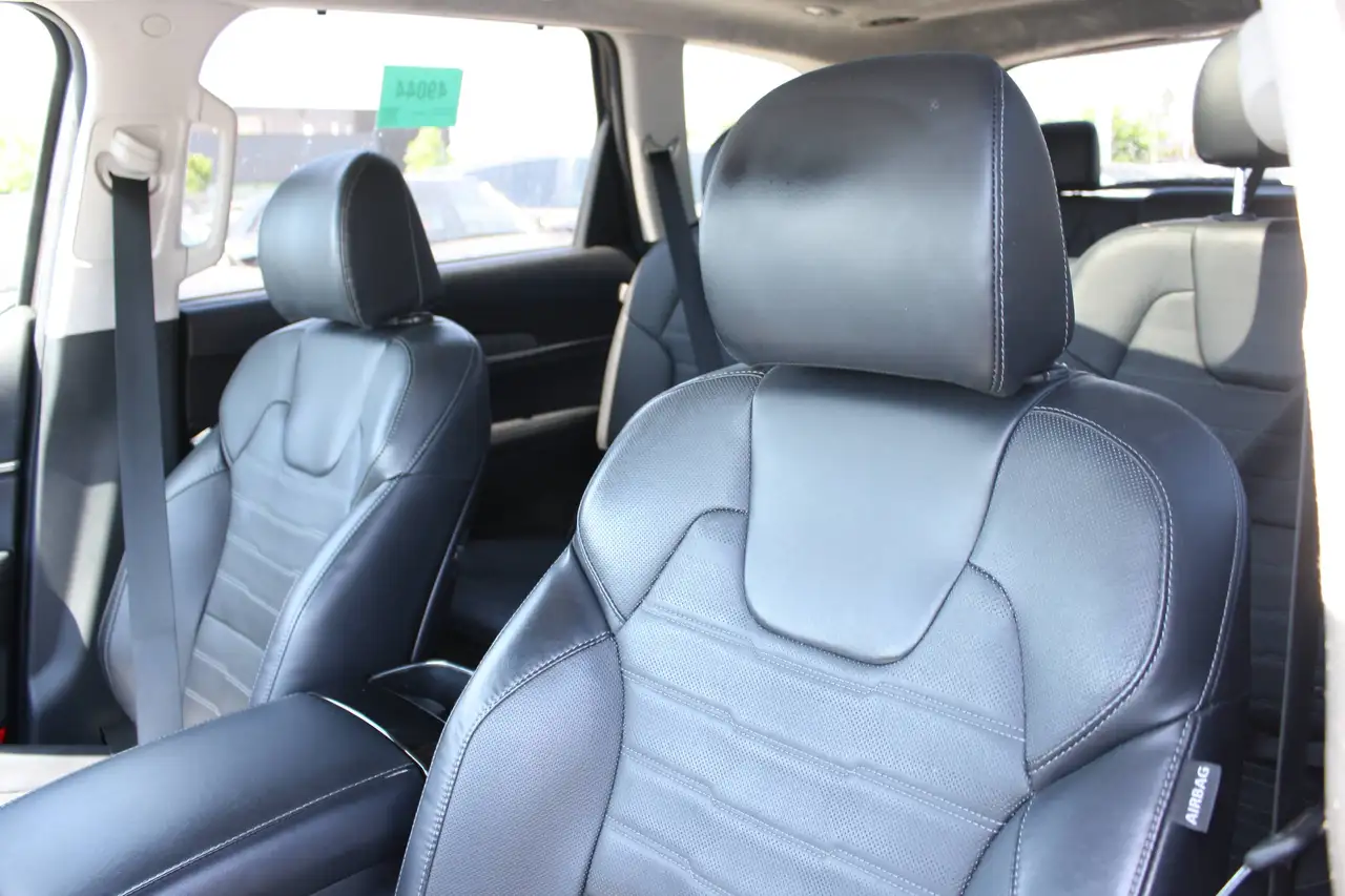 Kia Telluride снимка Kia Telluride