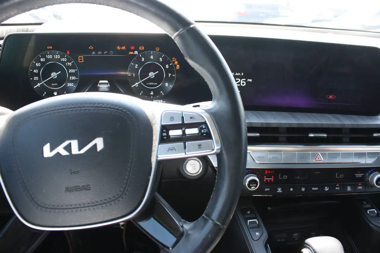 Kia Telluride снимка Kia Telluride
