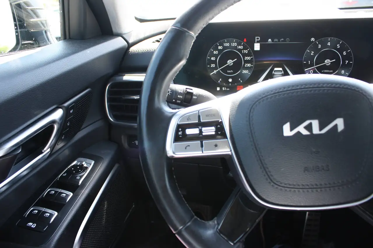 Kia Telluride снимка Kia Telluride