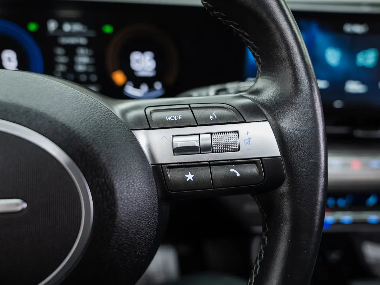 Hyundai KONA снимка Hyundai KONA