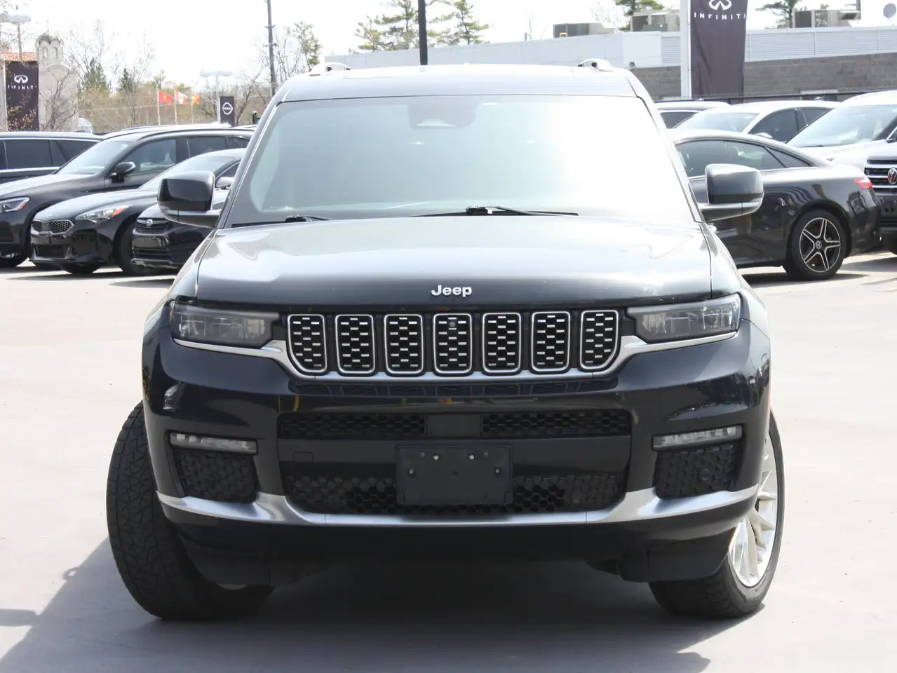 Jeep Grand Cherokee снимка Jeep Grand Cherokee