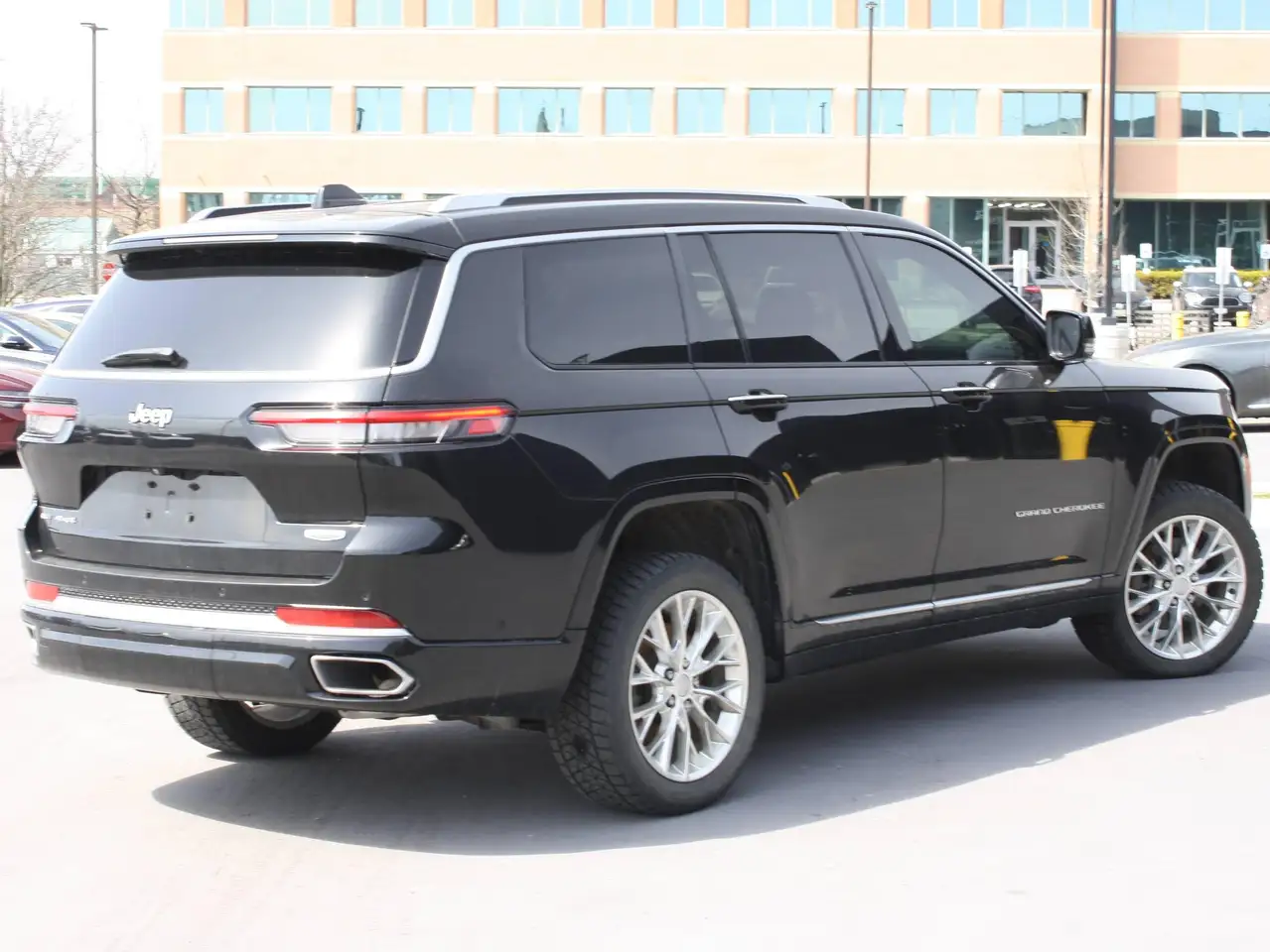 Jeep Grand Cherokee снимка Jeep Grand Cherokee