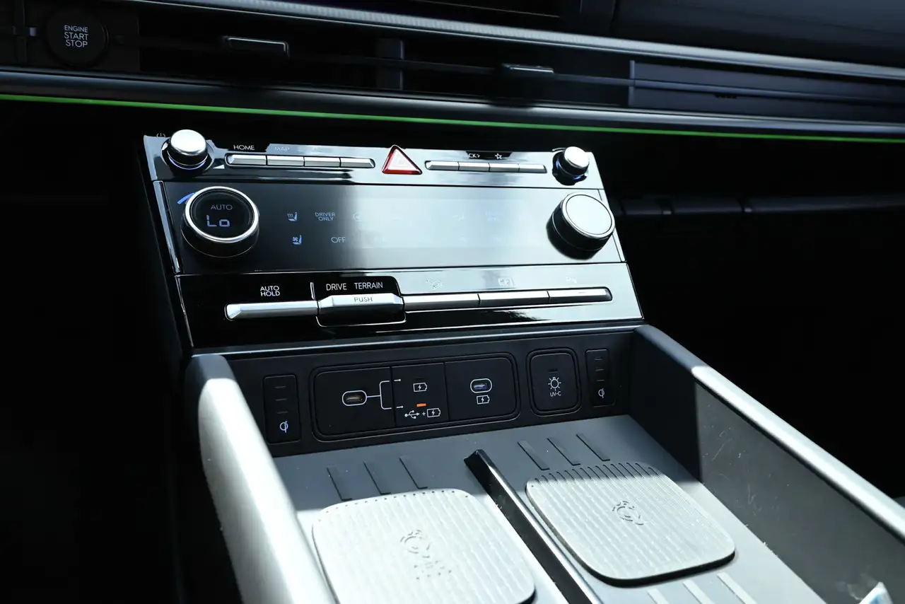 Hyundai SANTA FE снимка Hyundai SANTA FE