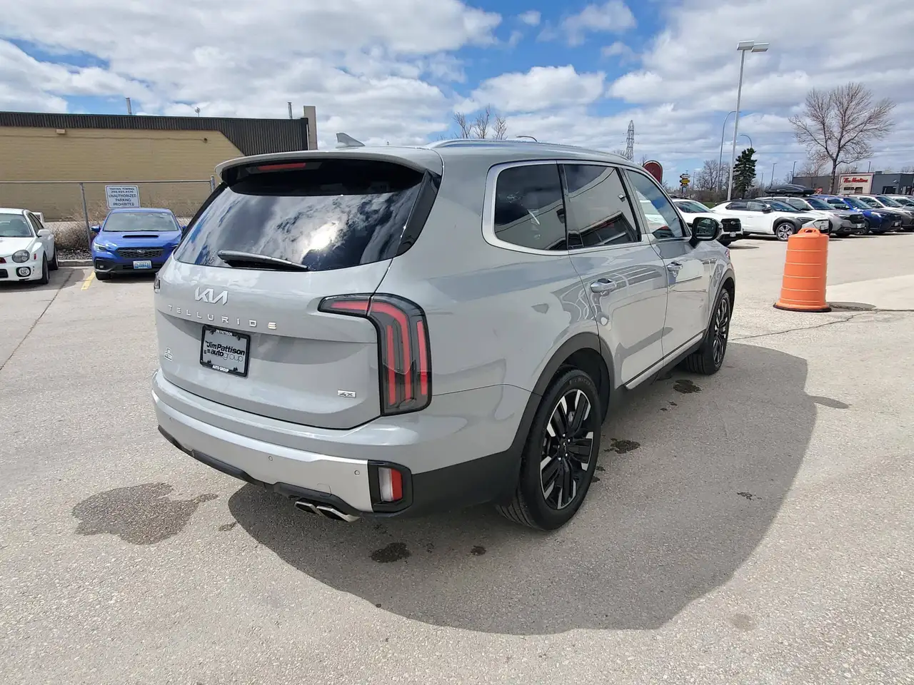 Kia Telluride снимка Kia Telluride