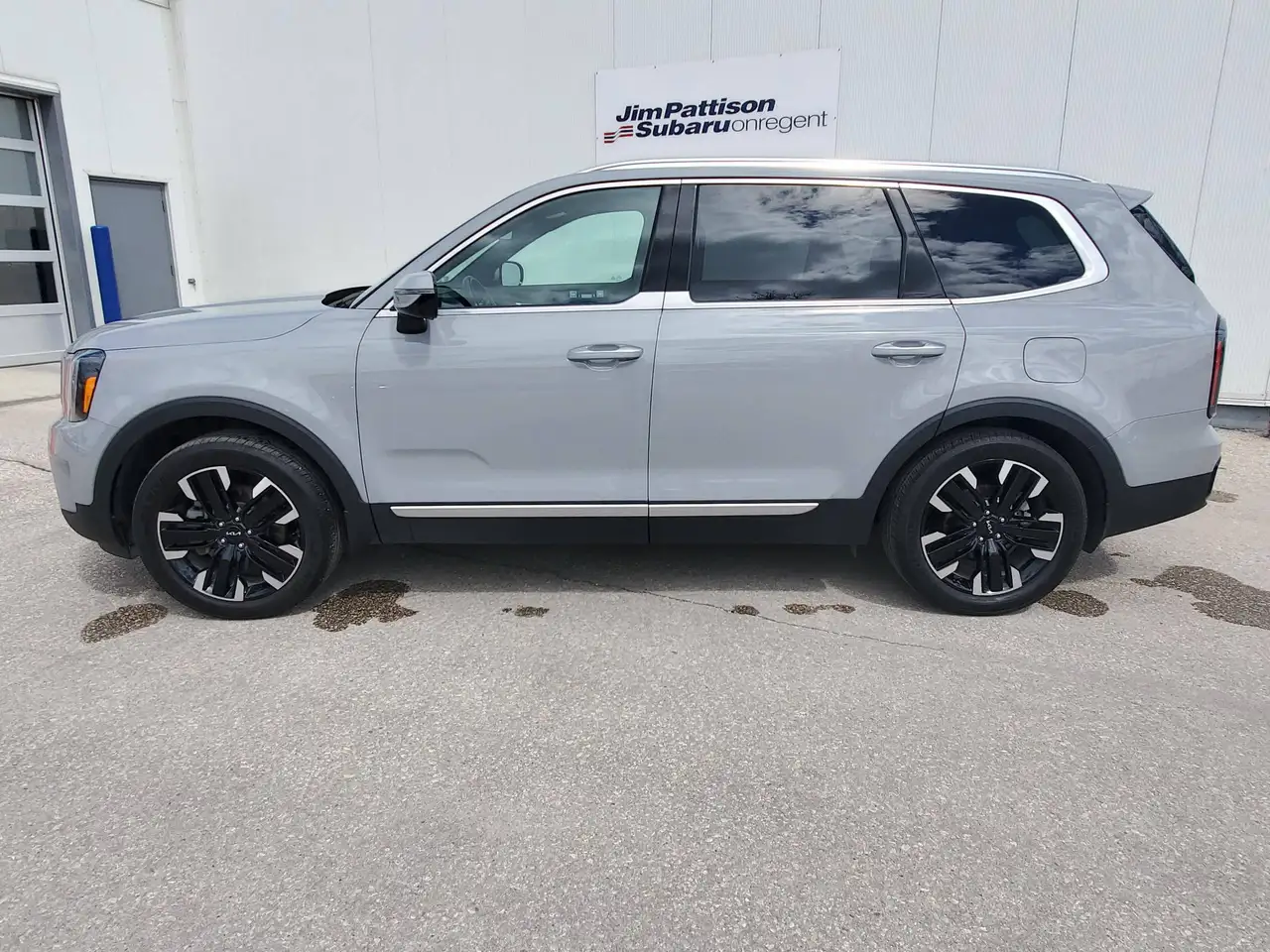 Kia Telluride снимка Kia Telluride