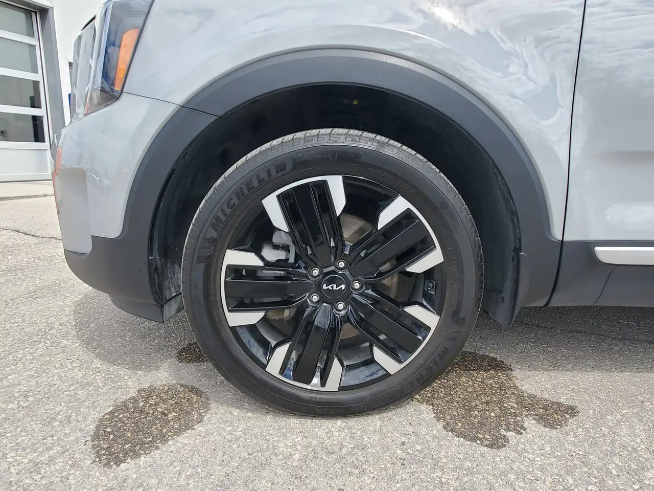 Kia Telluride снимка Kia Telluride