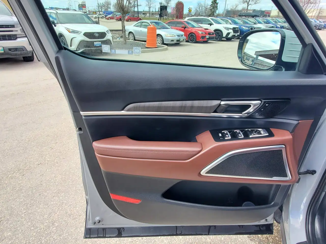 Kia Telluride снимка Kia Telluride