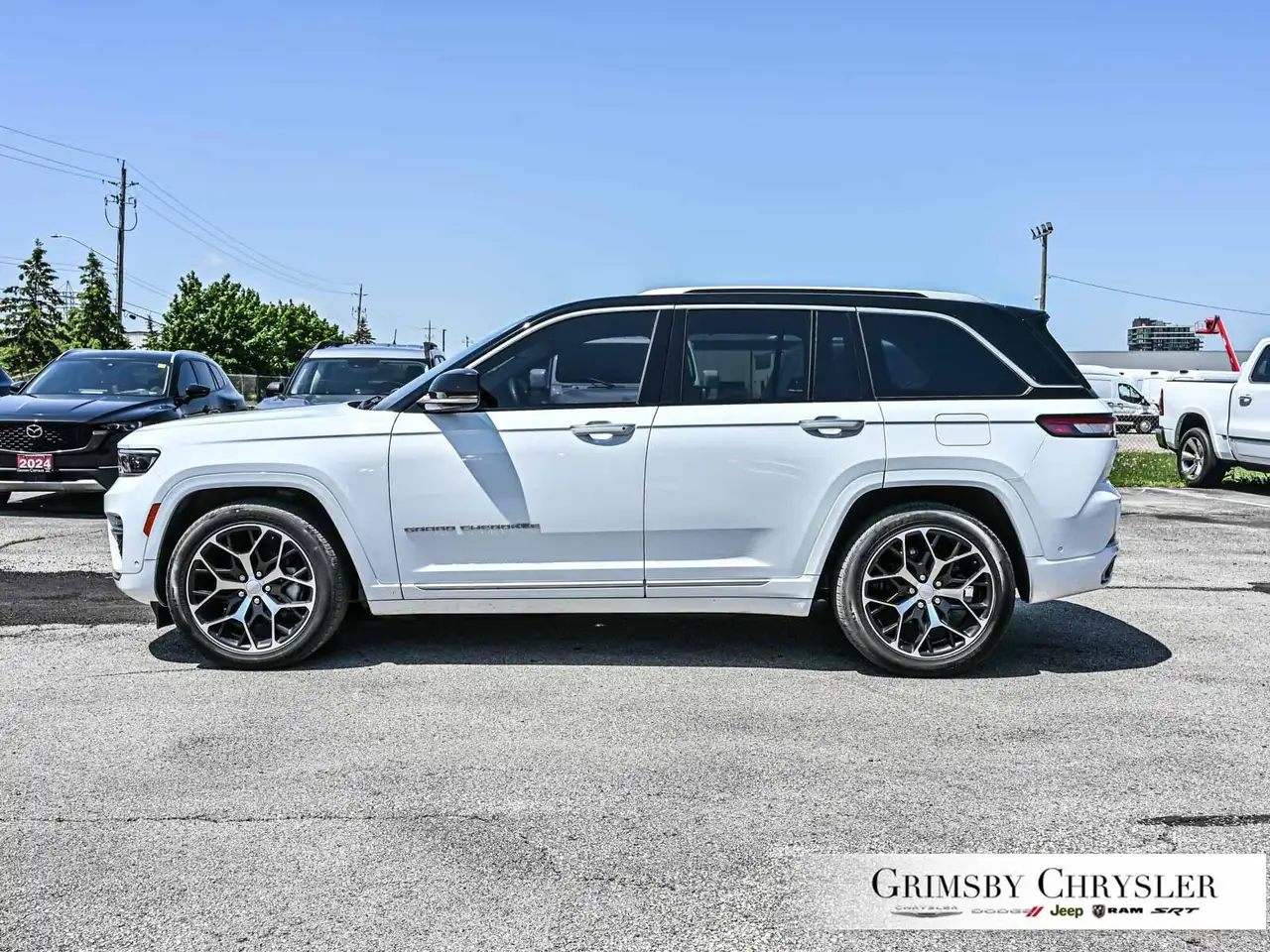 Jeep Grand Cherokee снимка Jeep Grand Cherokee