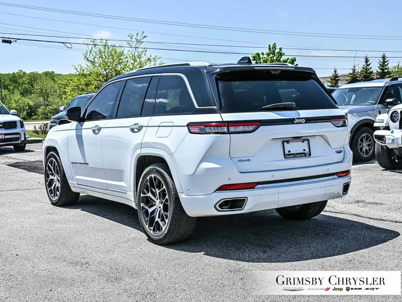 Jeep Grand Cherokee снимка Jeep Grand Cherokee