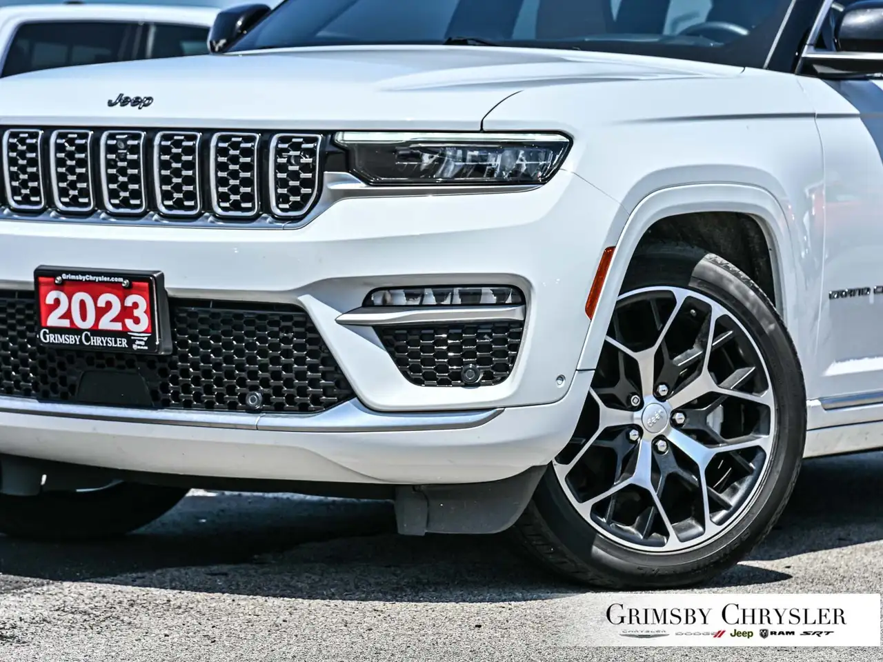 Jeep Grand Cherokee снимка Jeep Grand Cherokee