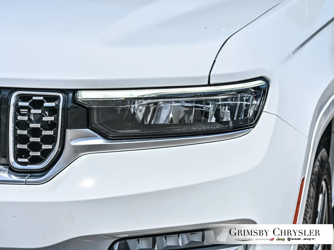 Jeep Grand Cherokee снимка Jeep Grand Cherokee