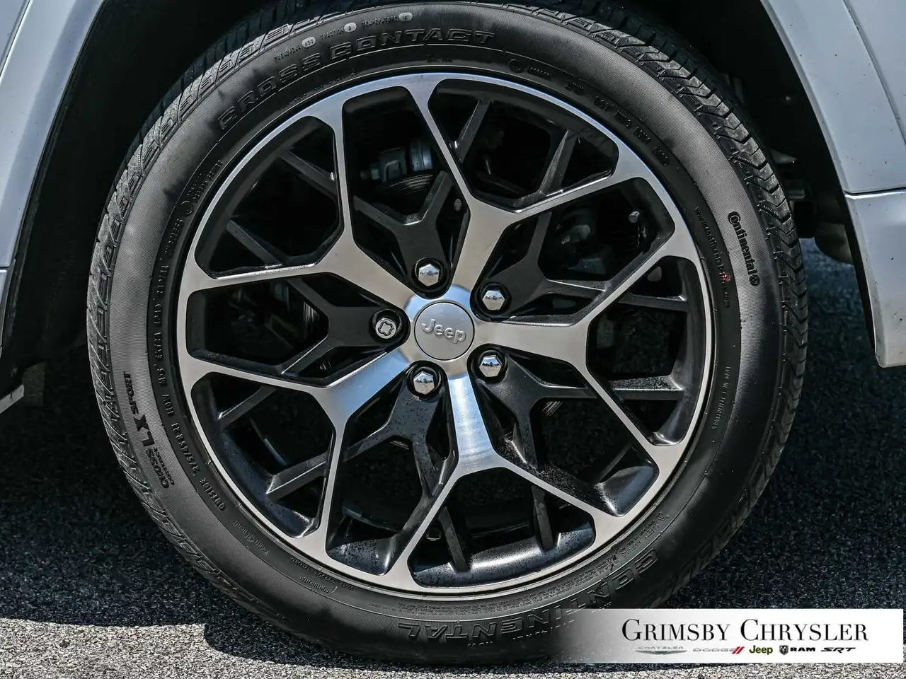 Jeep Grand Cherokee снимка Jeep Grand Cherokee