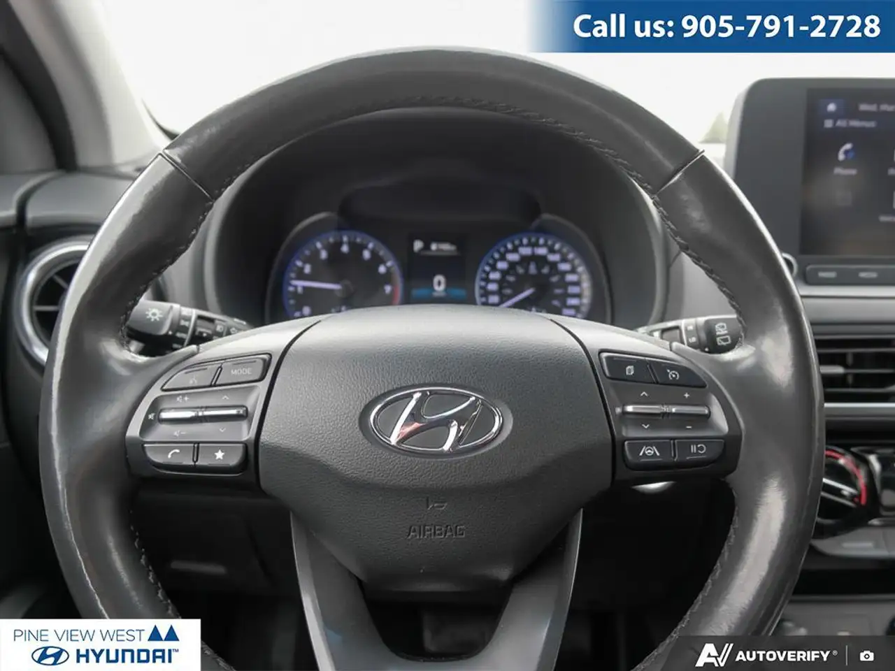 Hyundai KONA снимка Hyundai KONA