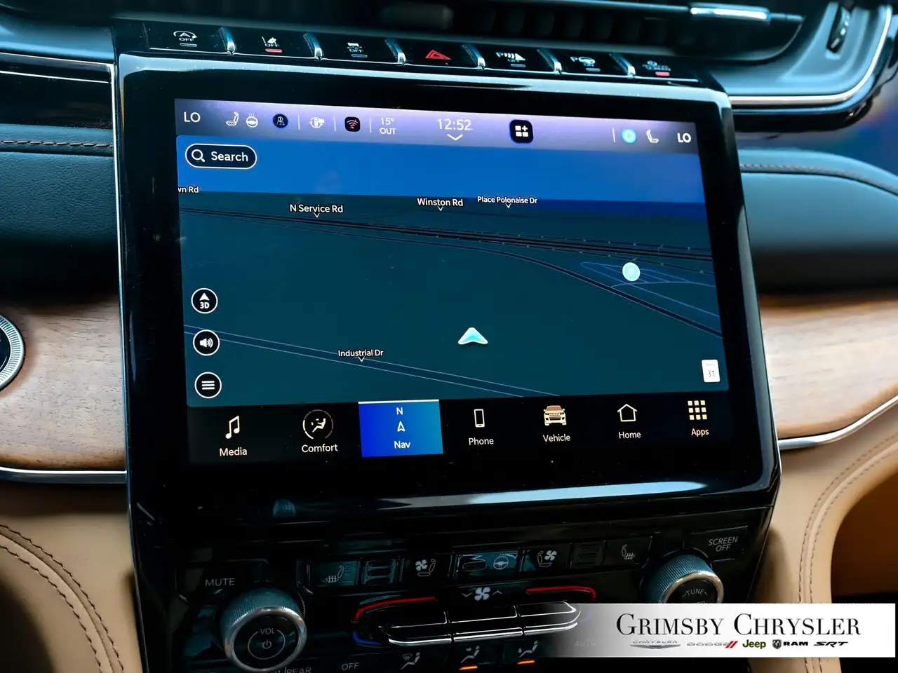 Jeep Grand Cherokee снимка Jeep Grand Cherokee