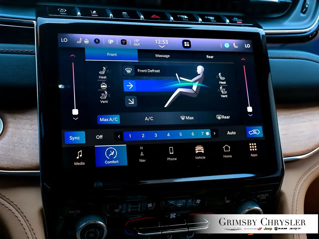 Jeep Grand Cherokee снимка Jeep Grand Cherokee