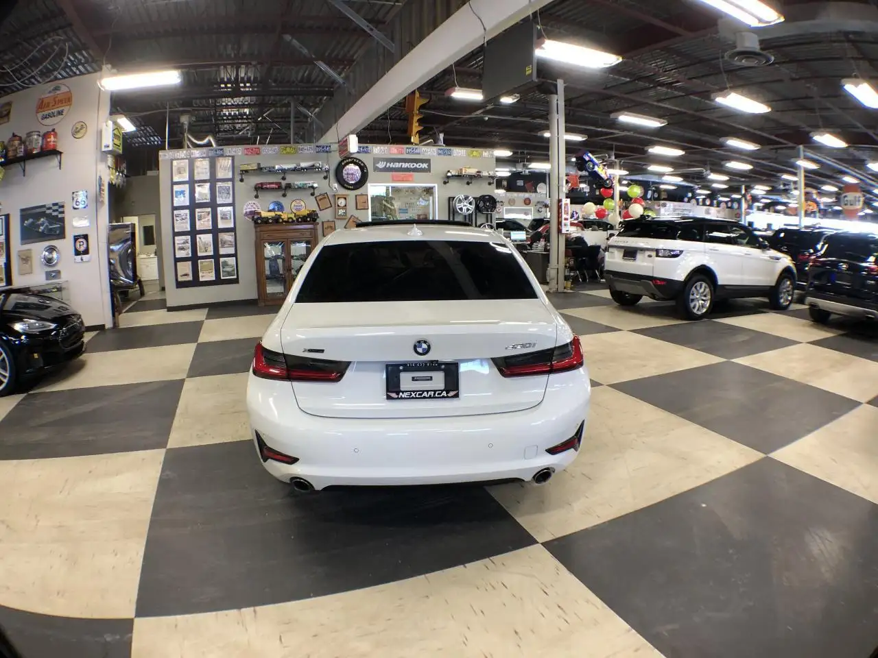 BMW 3 Series photo BMW 3 Series