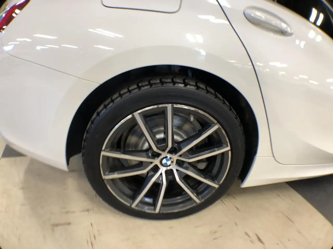 BMW 3 Series photo BMW 3 Series