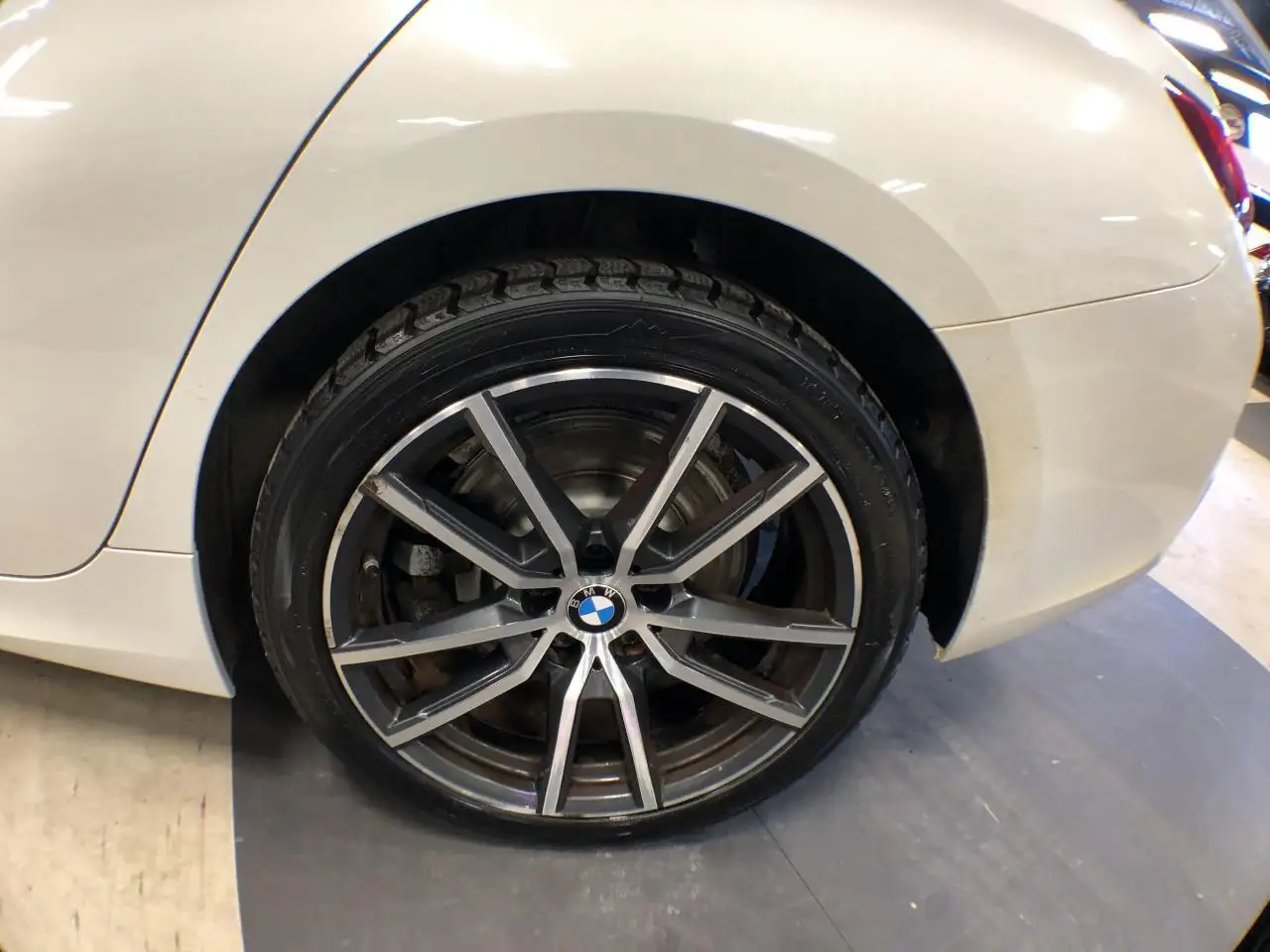 BMW 3 Series photo BMW 3 Series