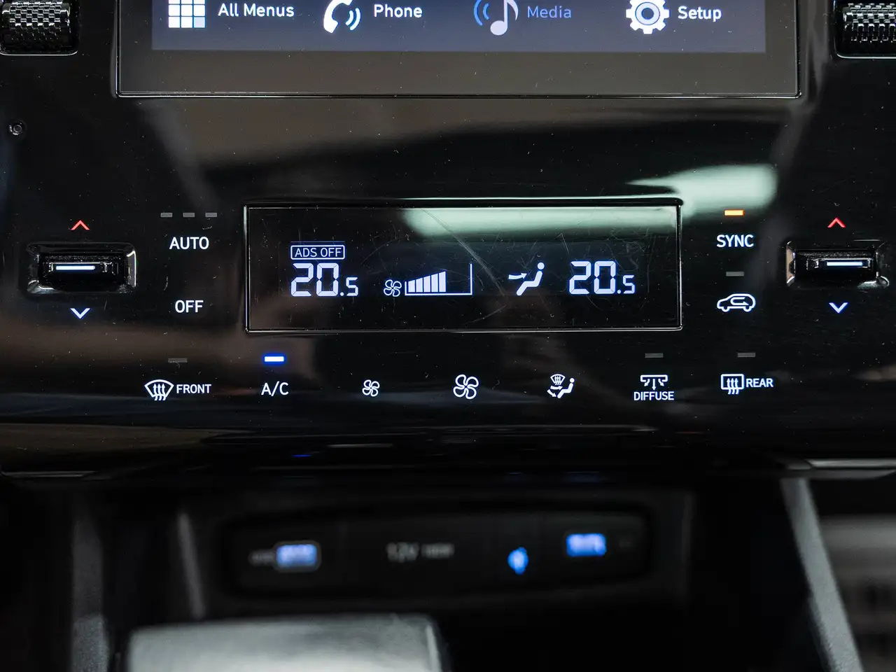 Hyundai TUCSON снимка Hyundai TUCSON