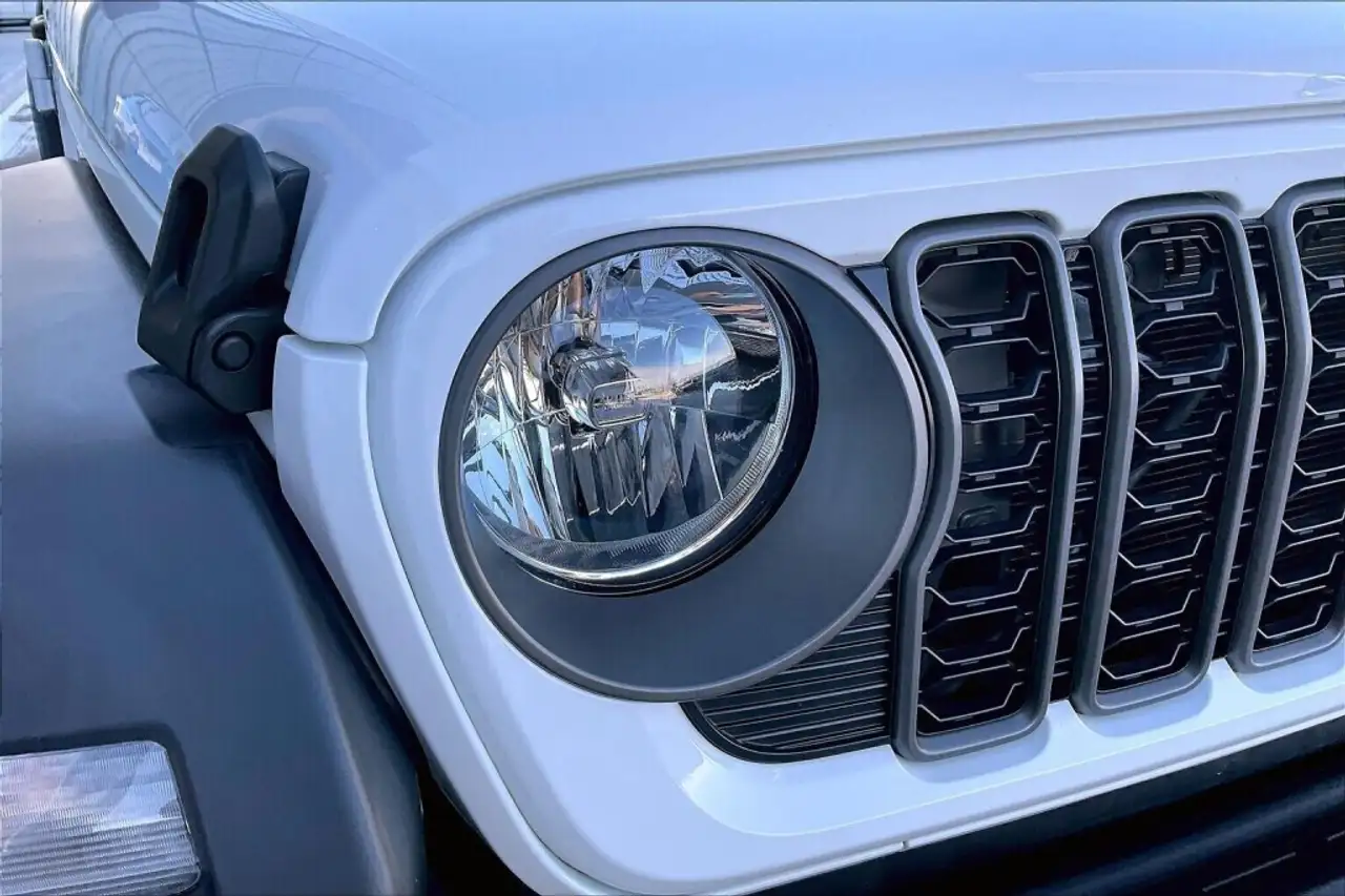 Jeep Wrangler снимка Jeep Wrangler