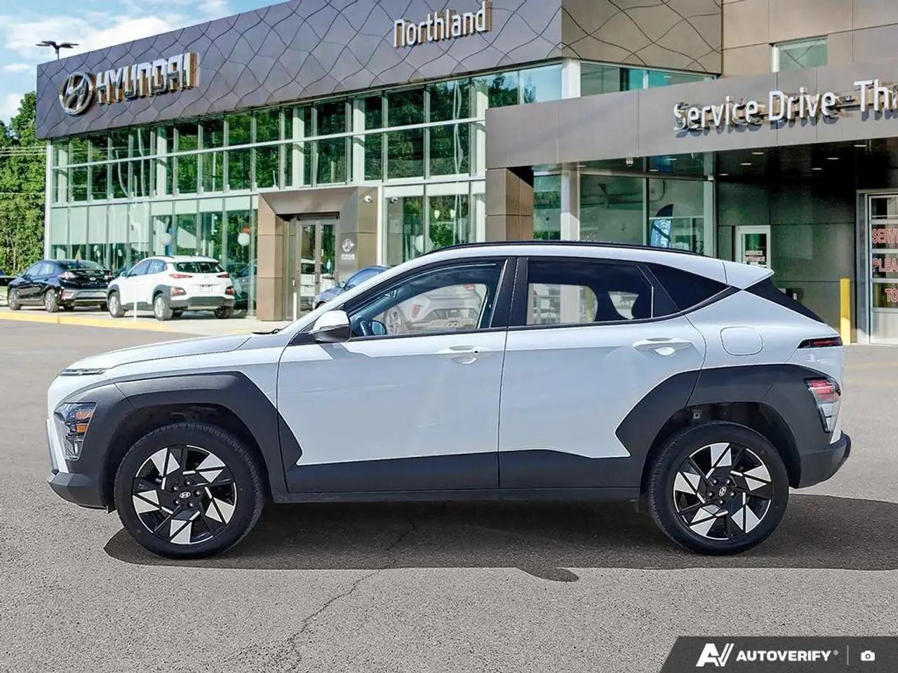Hyundai KONA снимка Hyundai KONA