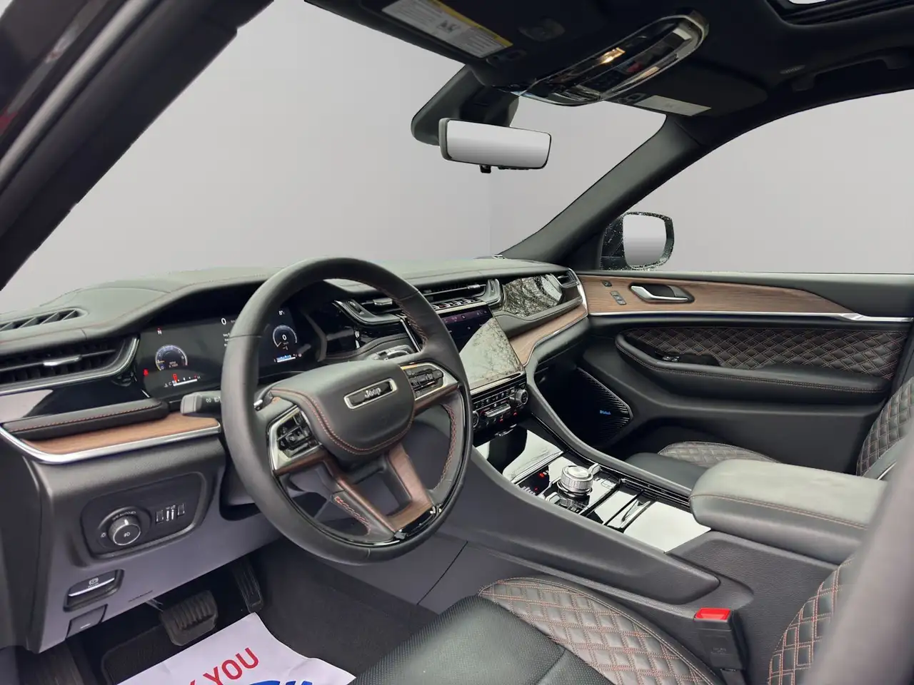 Jeep Grand Cherokee снимка Jeep Grand Cherokee