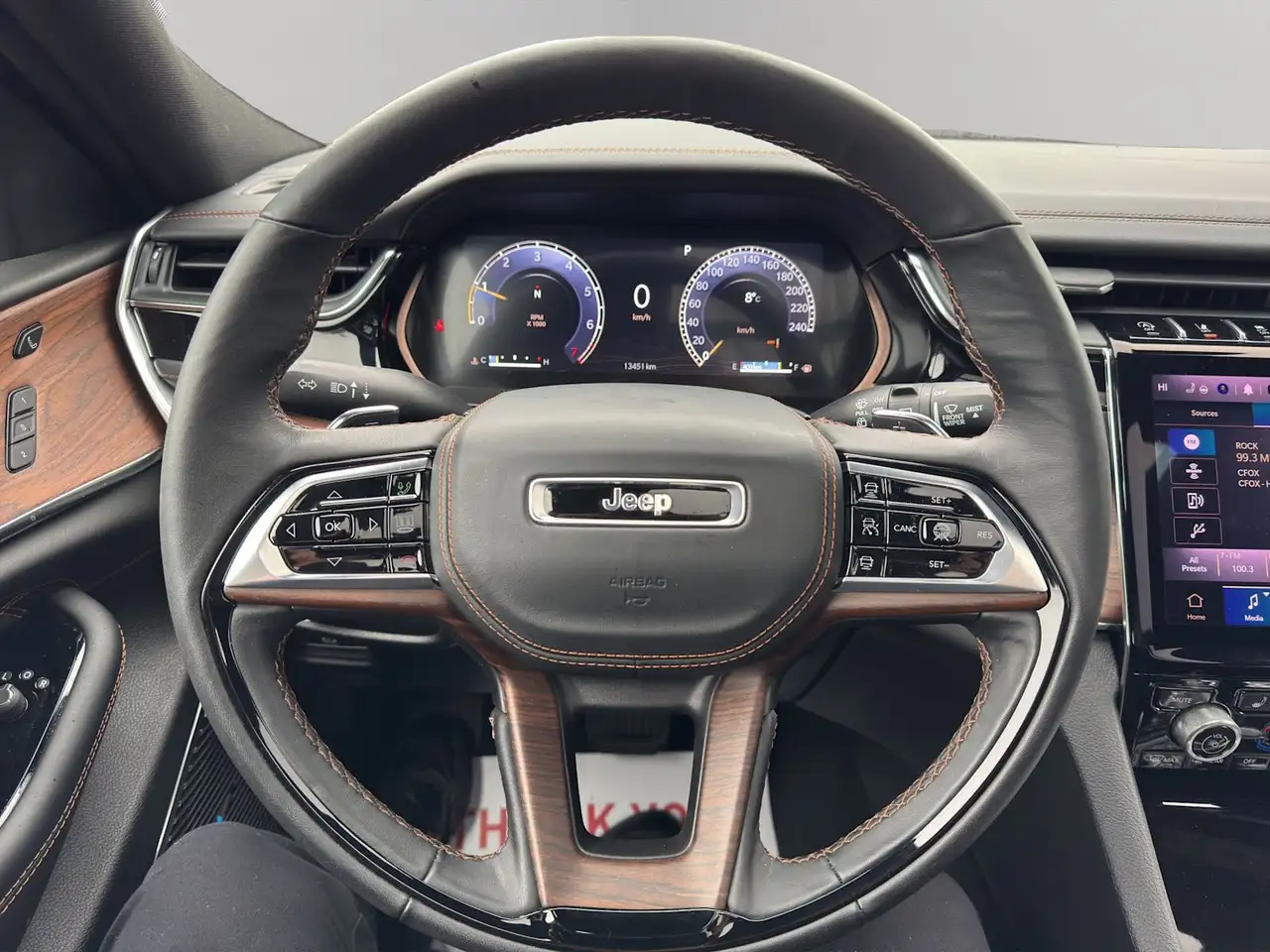 Jeep Grand Cherokee снимка Jeep Grand Cherokee