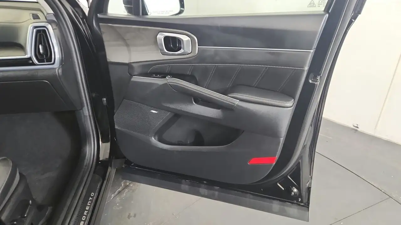 Kia Sorento photo Kia Sorento