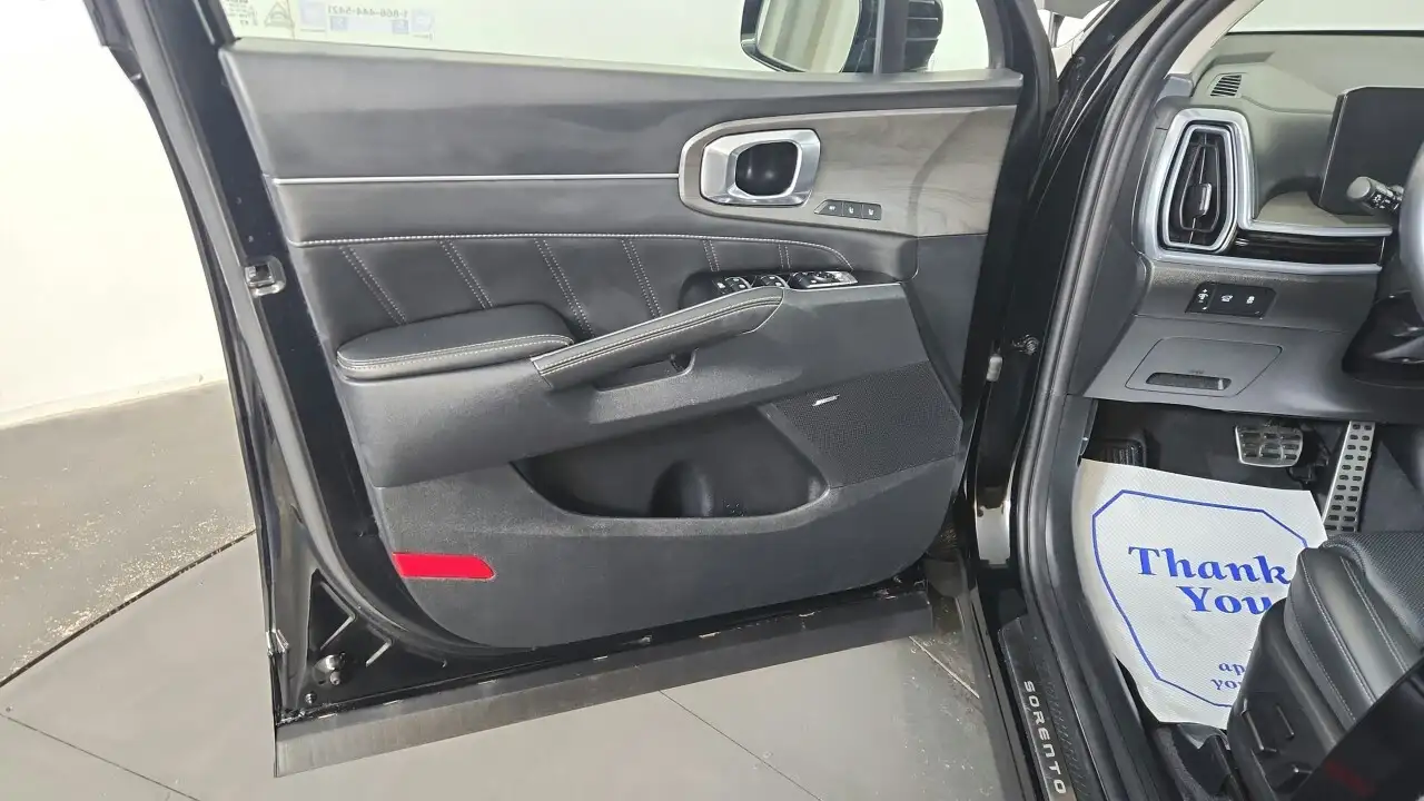 Kia Sorento photo Kia Sorento