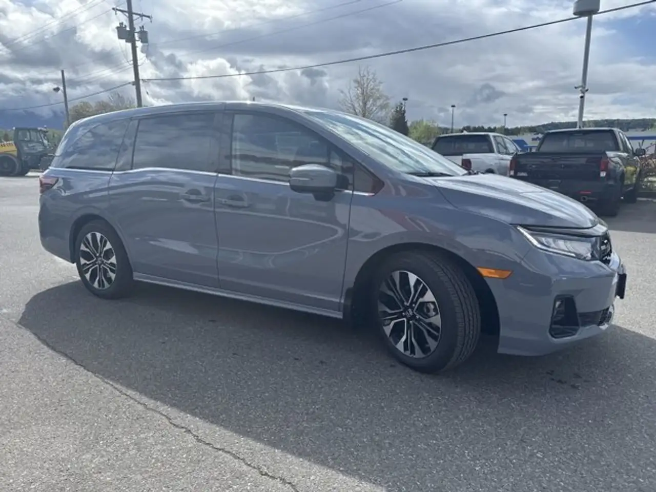 Honda Odyssey снимка Honda Odyssey