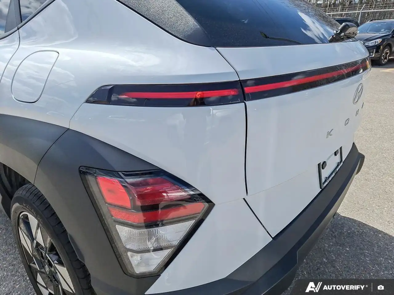 Hyundai KONA снимка Hyundai KONA