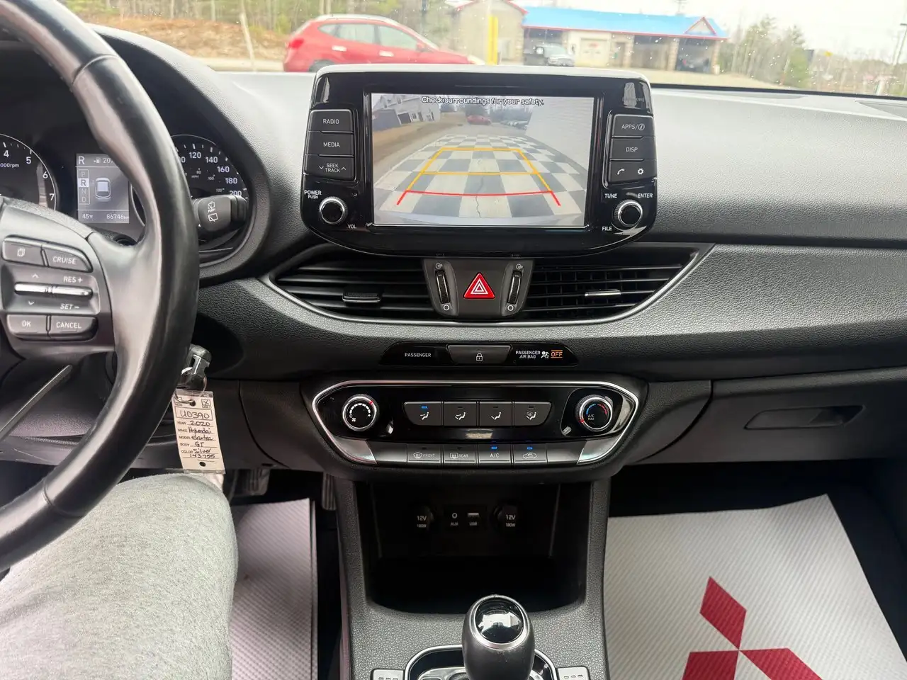 Hyundai ELANTRA снимка Hyundai ELANTRA