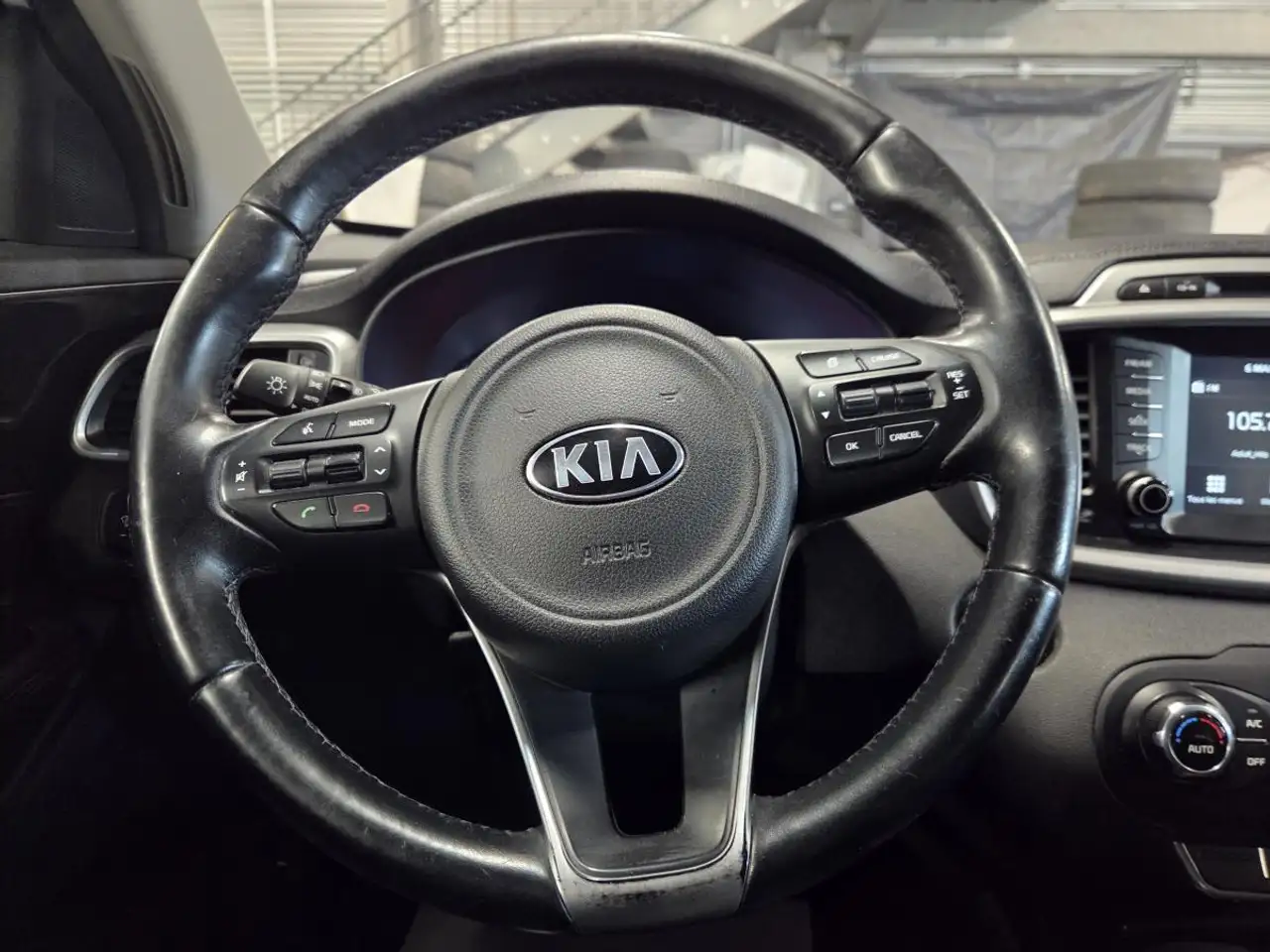 Kia Sorento снимка Kia Sorento