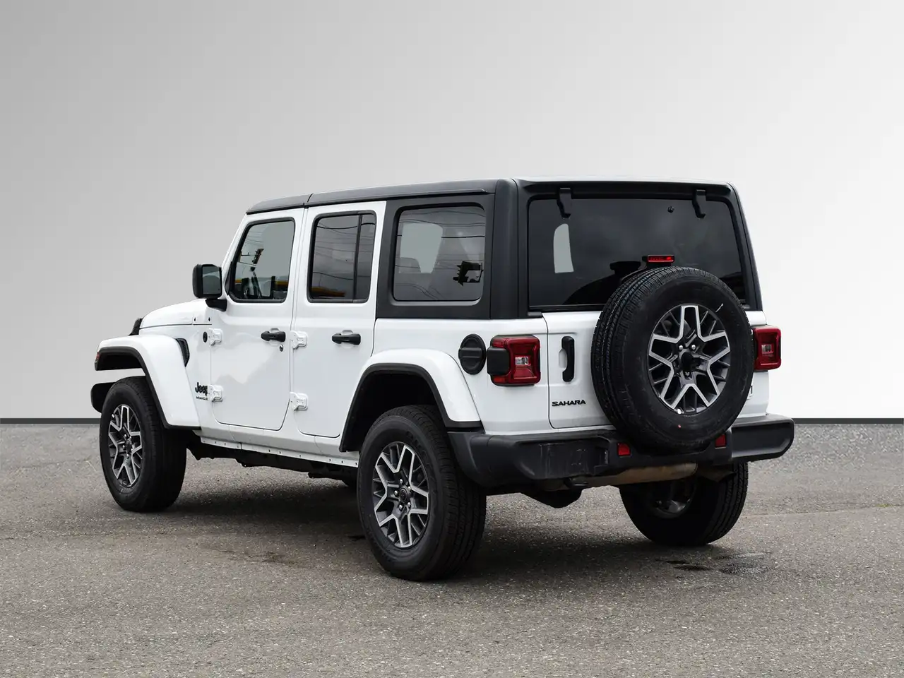 Jeep Wrangler photo Jeep Wrangler