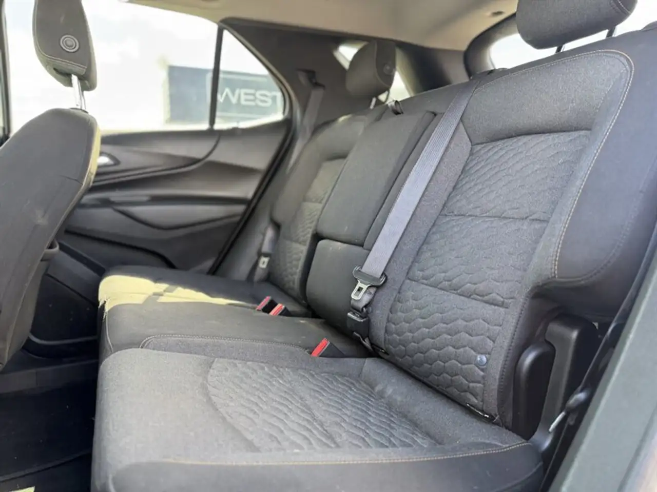 Chevrolet Equinox photo Chevrolet Equinox