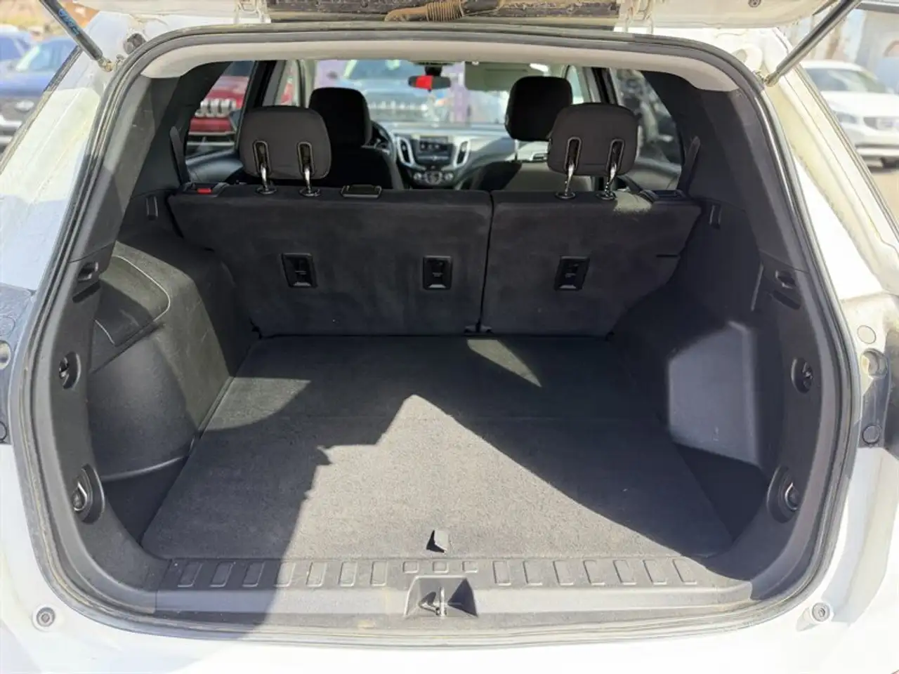 Chevrolet Equinox photo Chevrolet Equinox