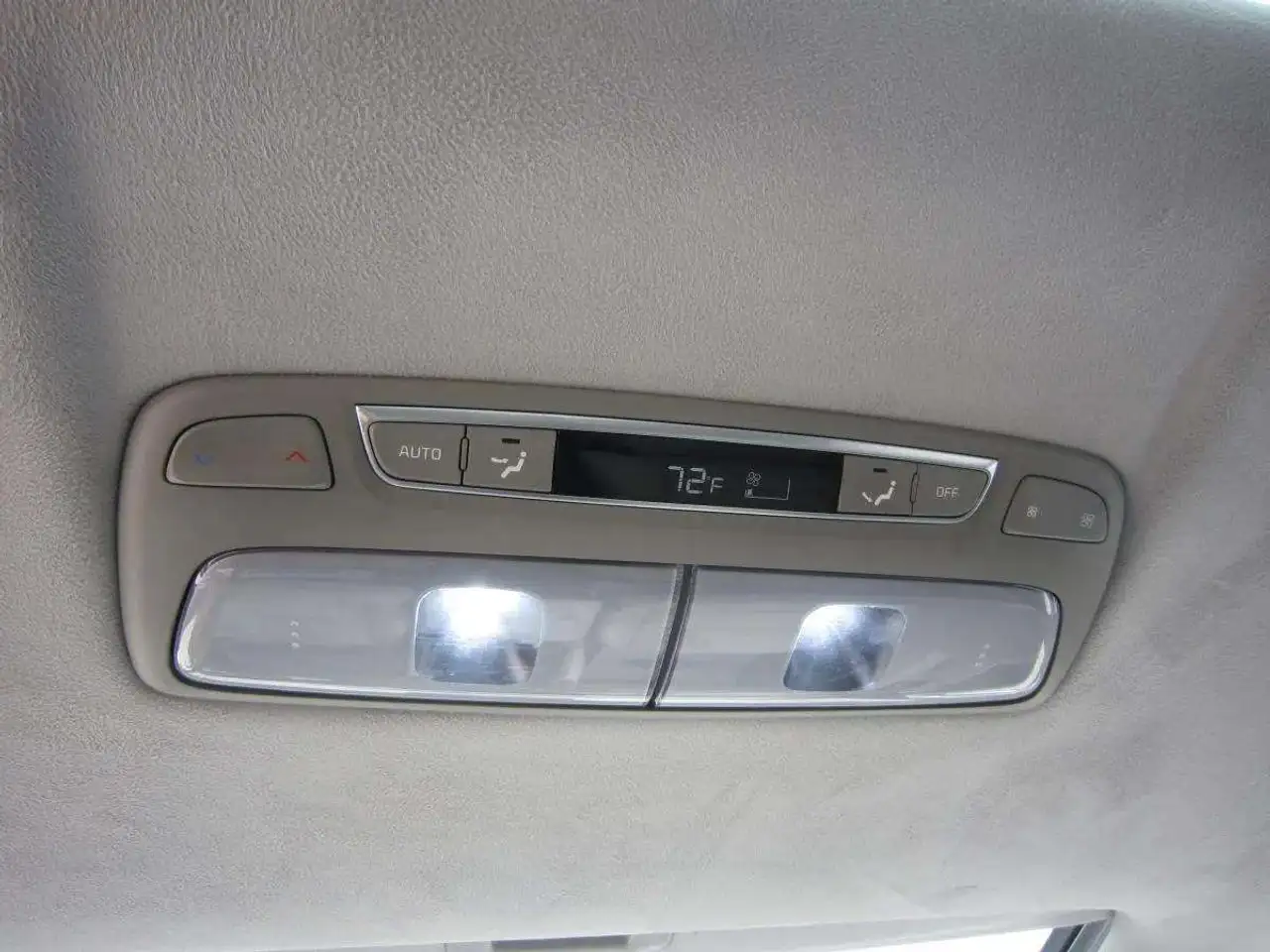 Kia Telluride photo Kia Telluride
