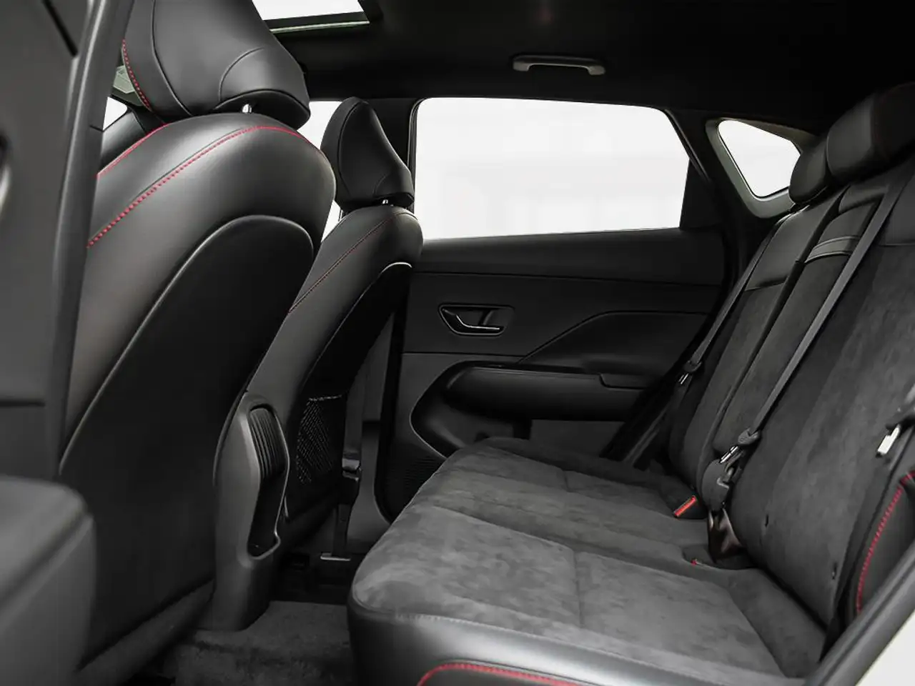 Hyundai KONA photo Hyundai KONA