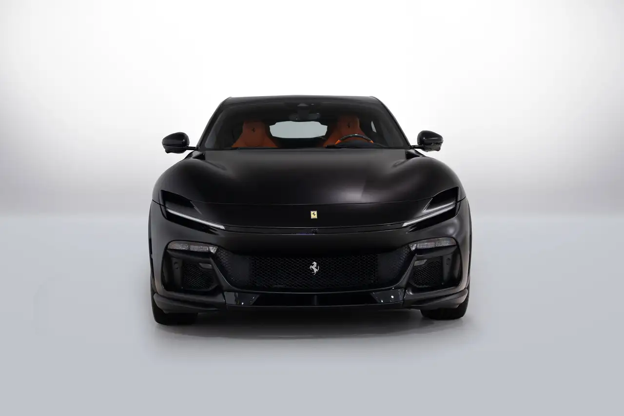 Ferrari Purosangue снимка Ferrari Purosangue