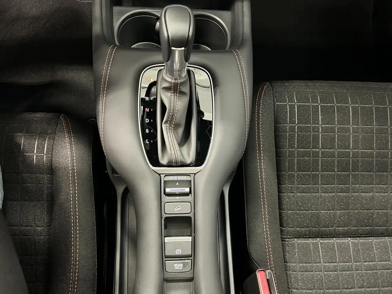 Honda HR-V снимка Honda HR-V