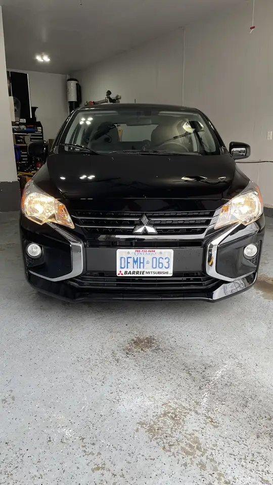 Mitsubishi Mirage снимка Mitsubishi Mirage