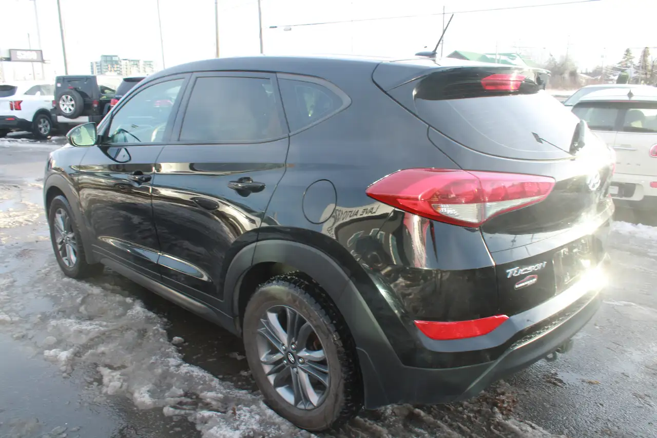 Hyundai TUCSON снимка Hyundai TUCSON