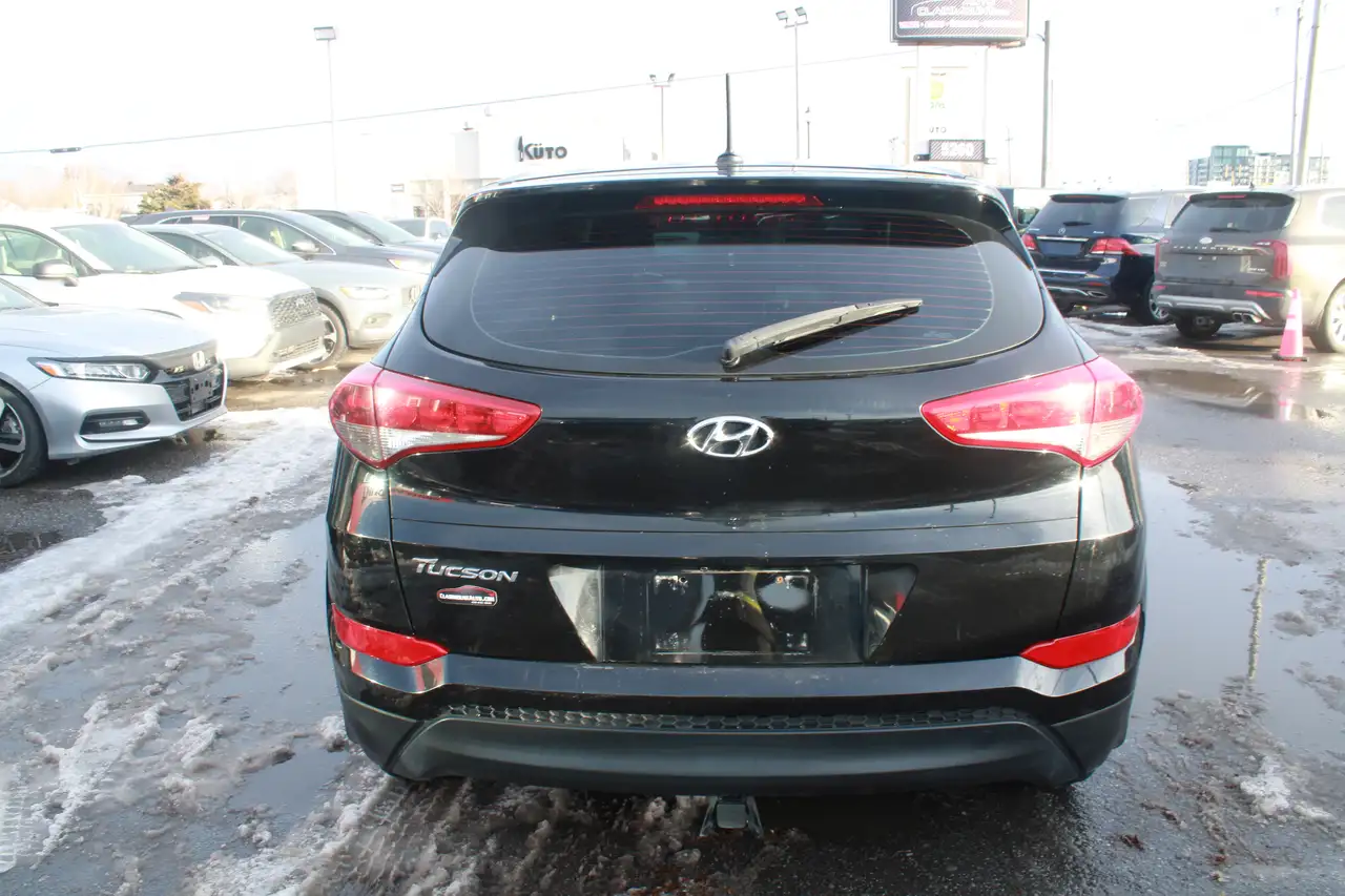 Hyundai TUCSON снимка Hyundai TUCSON
