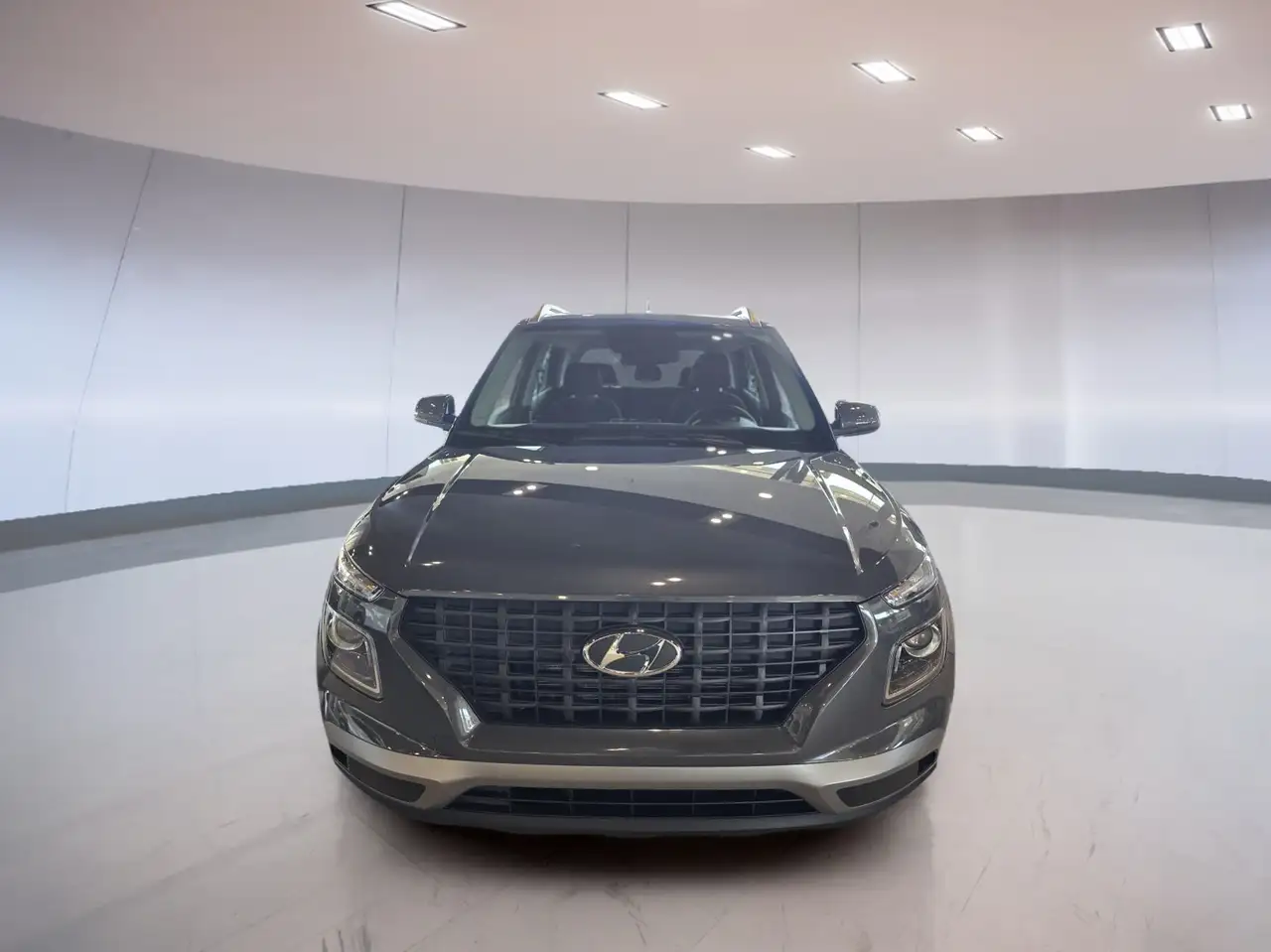 Hyundai Venue снимка Hyundai Venue