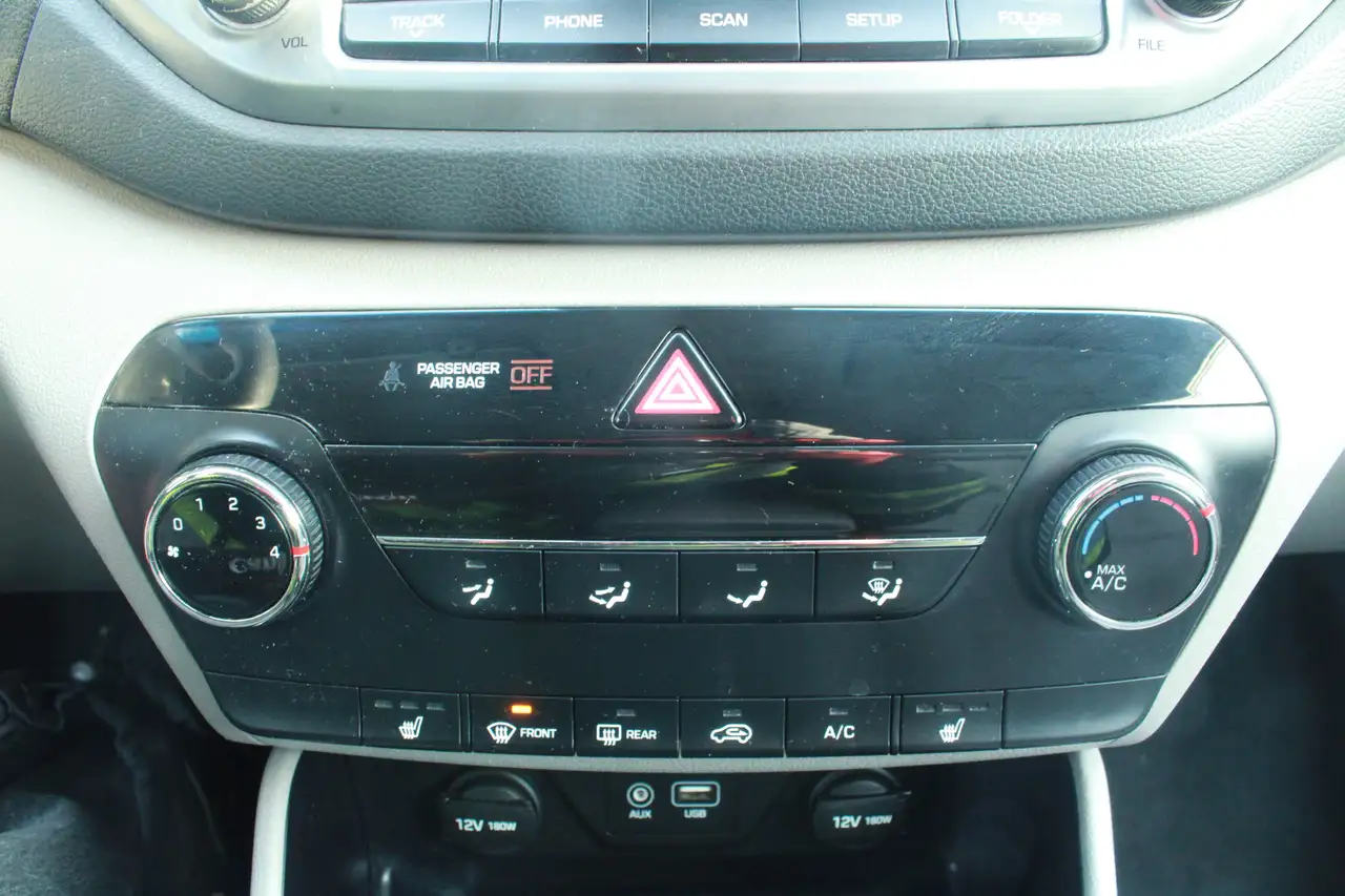 Hyundai TUCSON снимка Hyundai TUCSON