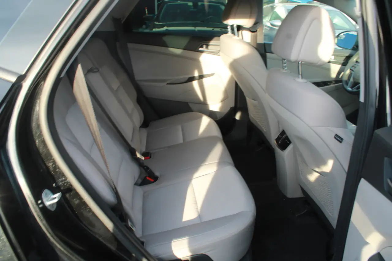 Hyundai TUCSON снимка Hyundai TUCSON