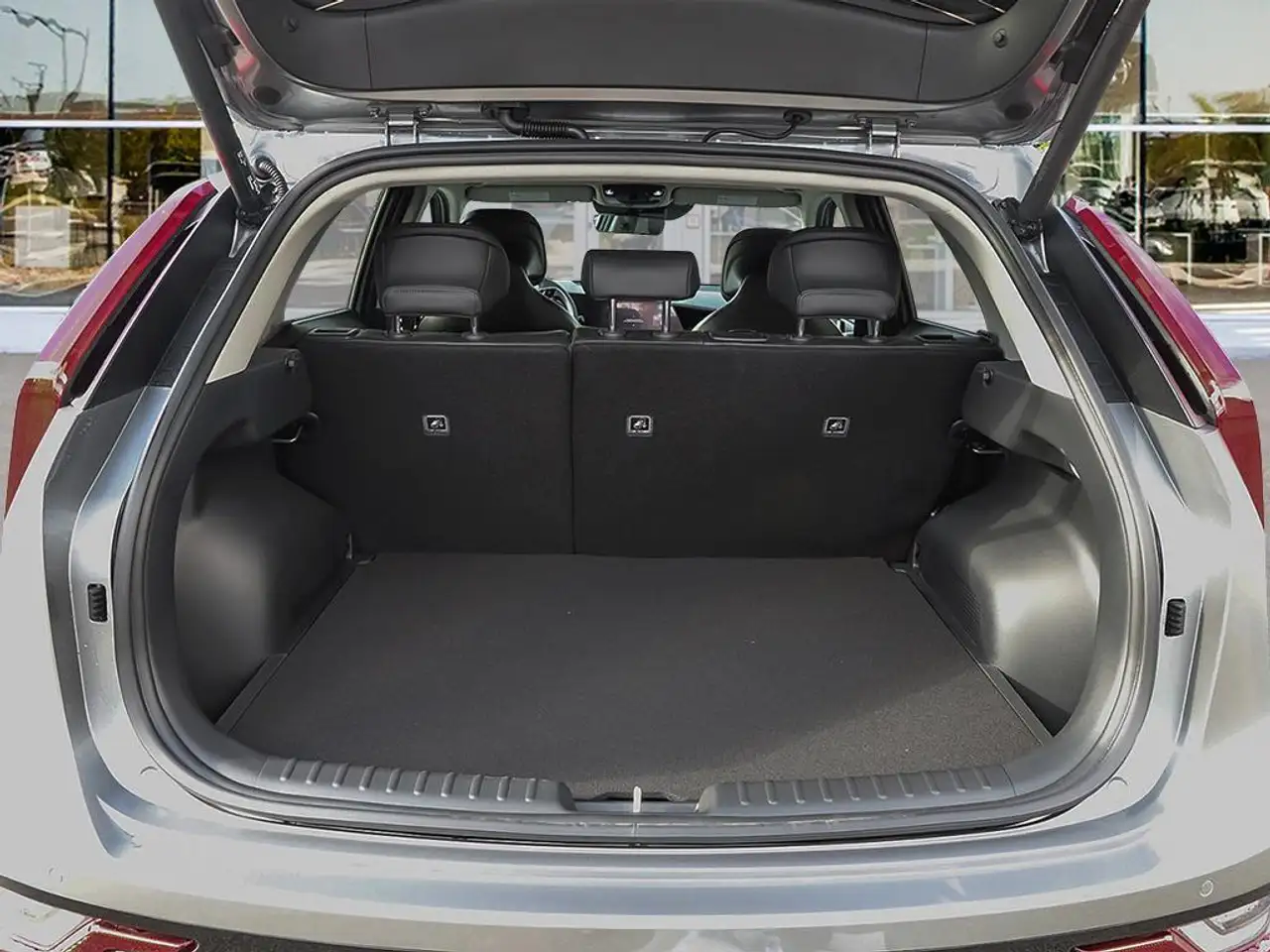 Kia Niro снимка Kia Niro