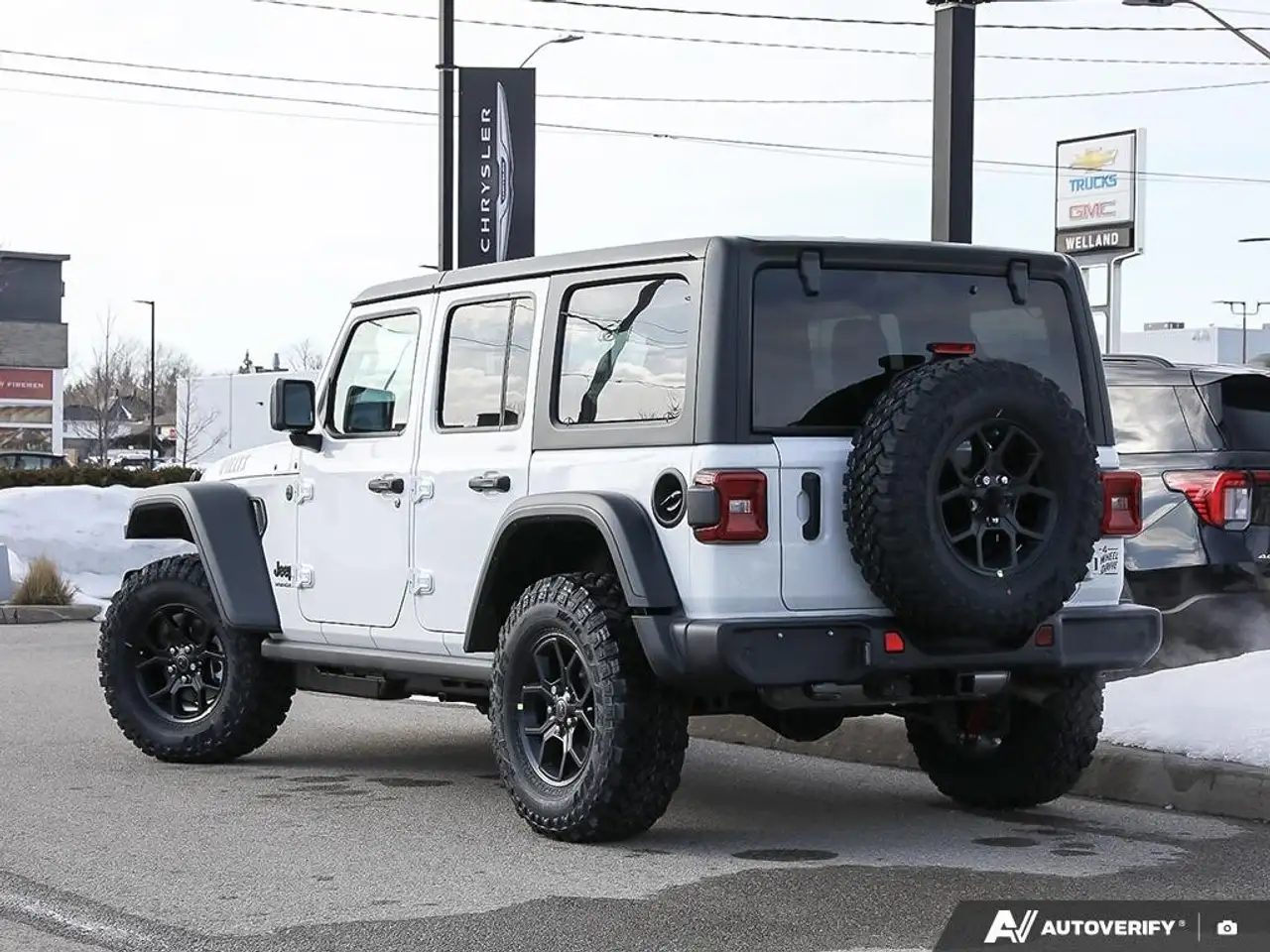 Jeep Wrangler photo Jeep Wrangler