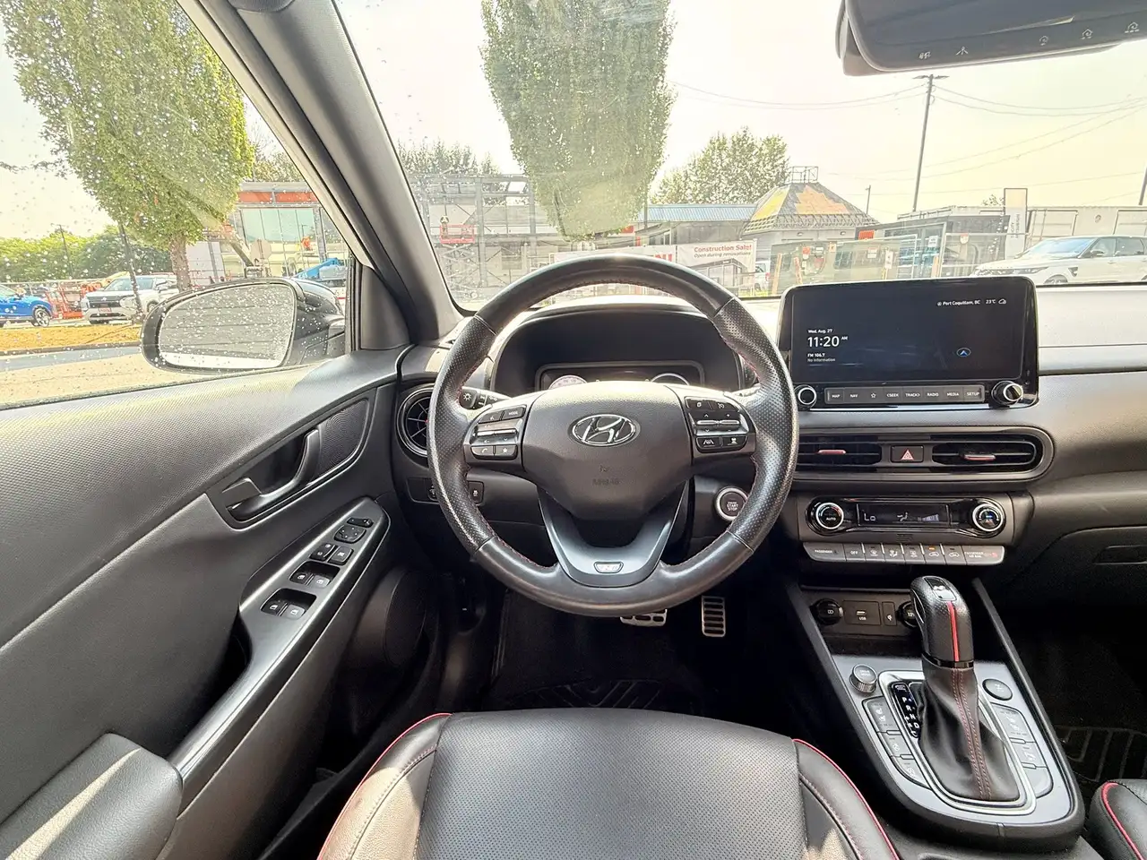 Hyundai KONA снимка Hyundai KONA
