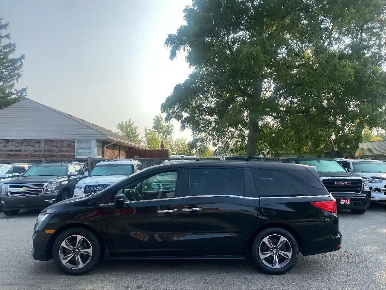 Honda Odyssey снимка Honda Odyssey